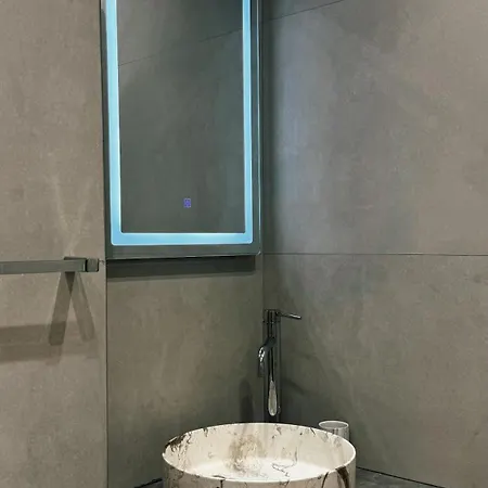 Four Seasons Apartment Vlore