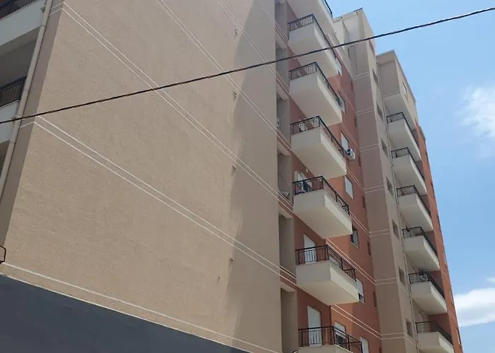 Four Seasons * Vlorë